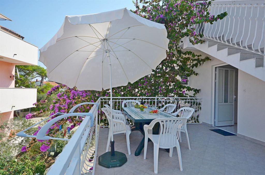 Apartments Sime Vodice Ngoại thất bức ảnh