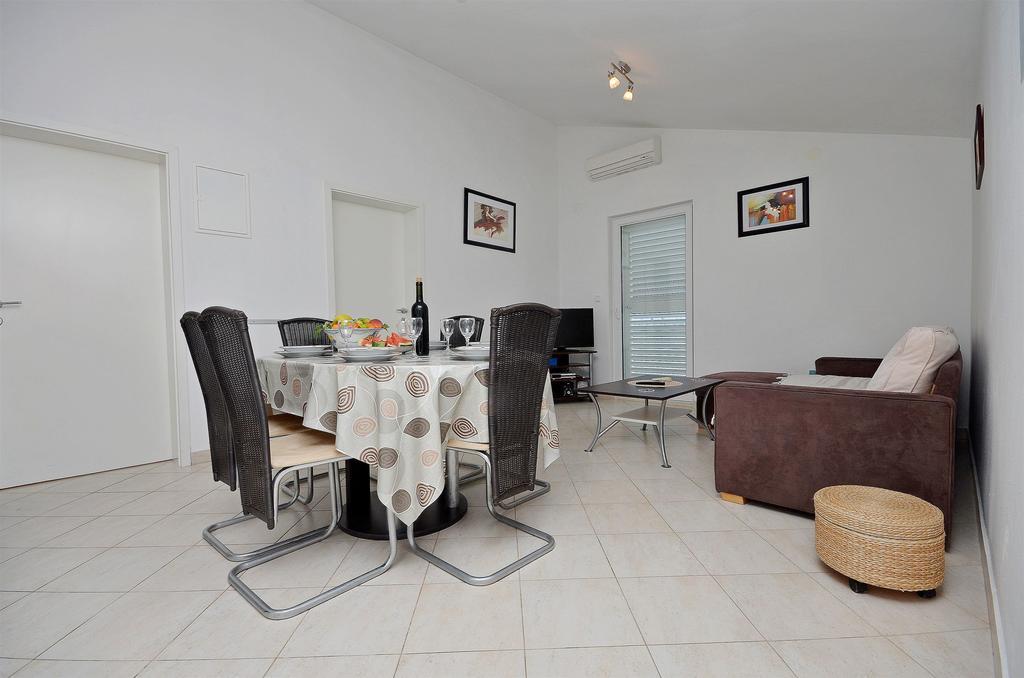 Apartments Sime Vodice Ngoại thất bức ảnh