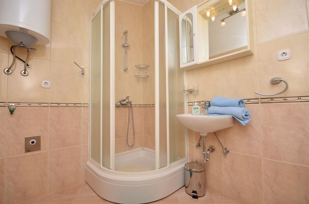 Apartments Sime Vodice Ngoại thất bức ảnh